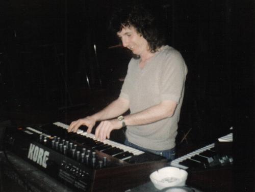 Claude Lemay on keyboards